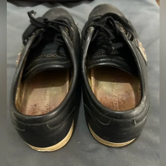 Dolce and Gabbana - Picture 3 of 5